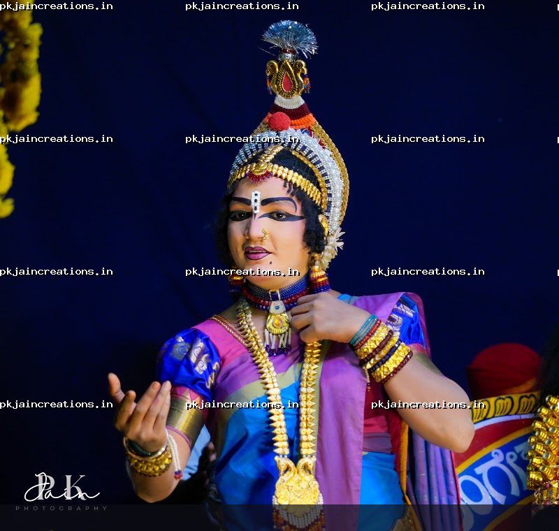 Santosh Hemmadi — Yakshagana photo 1